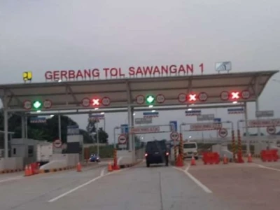 15 menit menuju Toll Gate Sawangan